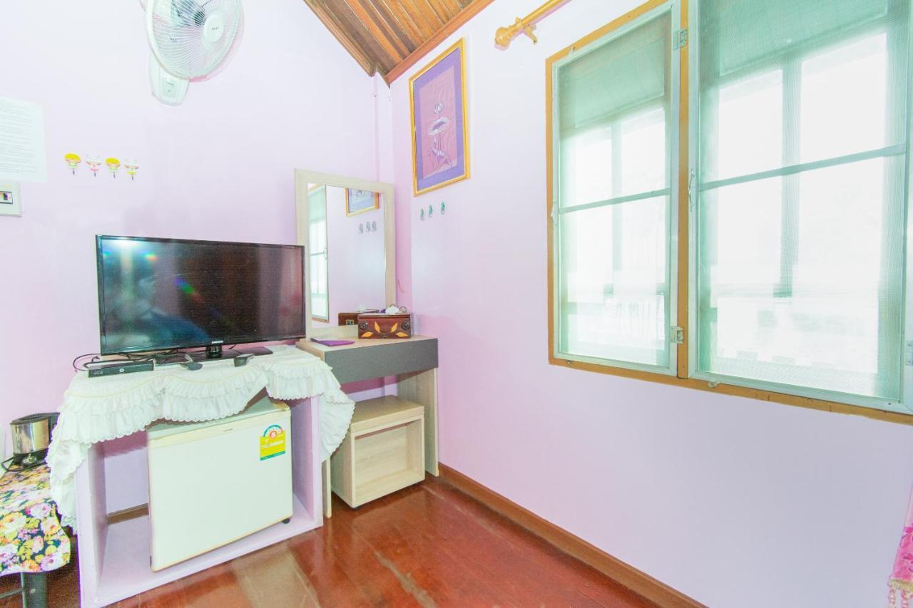 โอโย 712 บ้านดินรีสอร์ต เพชรบุรี ภายนอก รูปภาพ