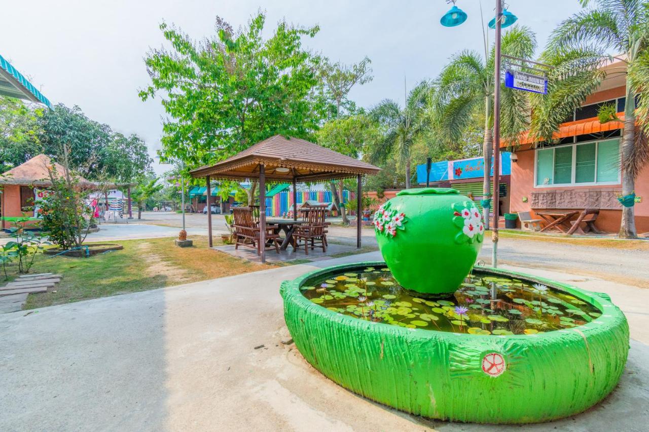 โอโย 712 บ้านดินรีสอร์ต เพชรบุรี ภายนอก รูปภาพ