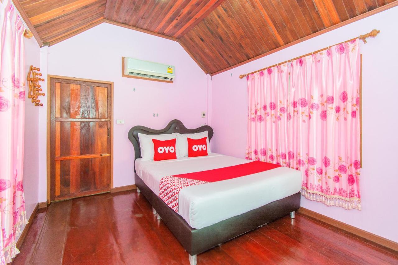 โอโย 712 บ้านดินรีสอร์ต เพชรบุรี ภายนอก รูปภาพ